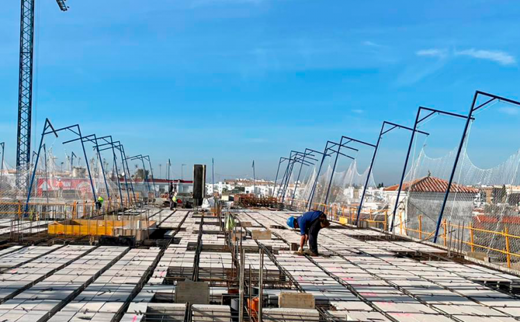  92 Viviendas en Autovía A-4