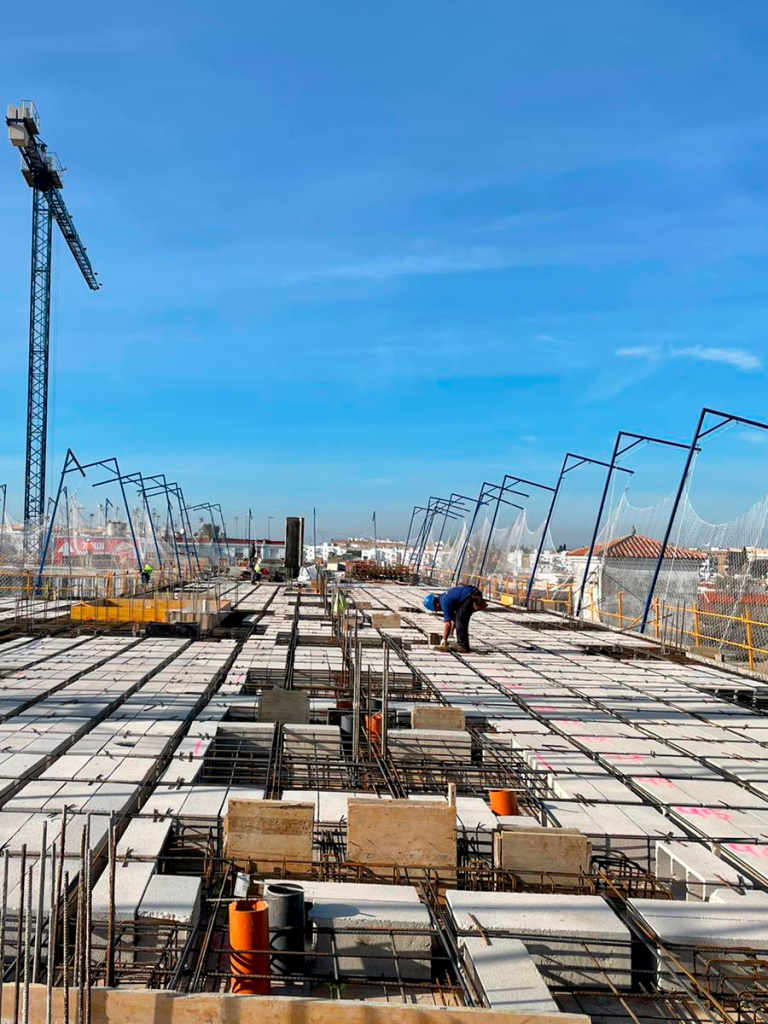 92 Viviendas en Autovía A-4